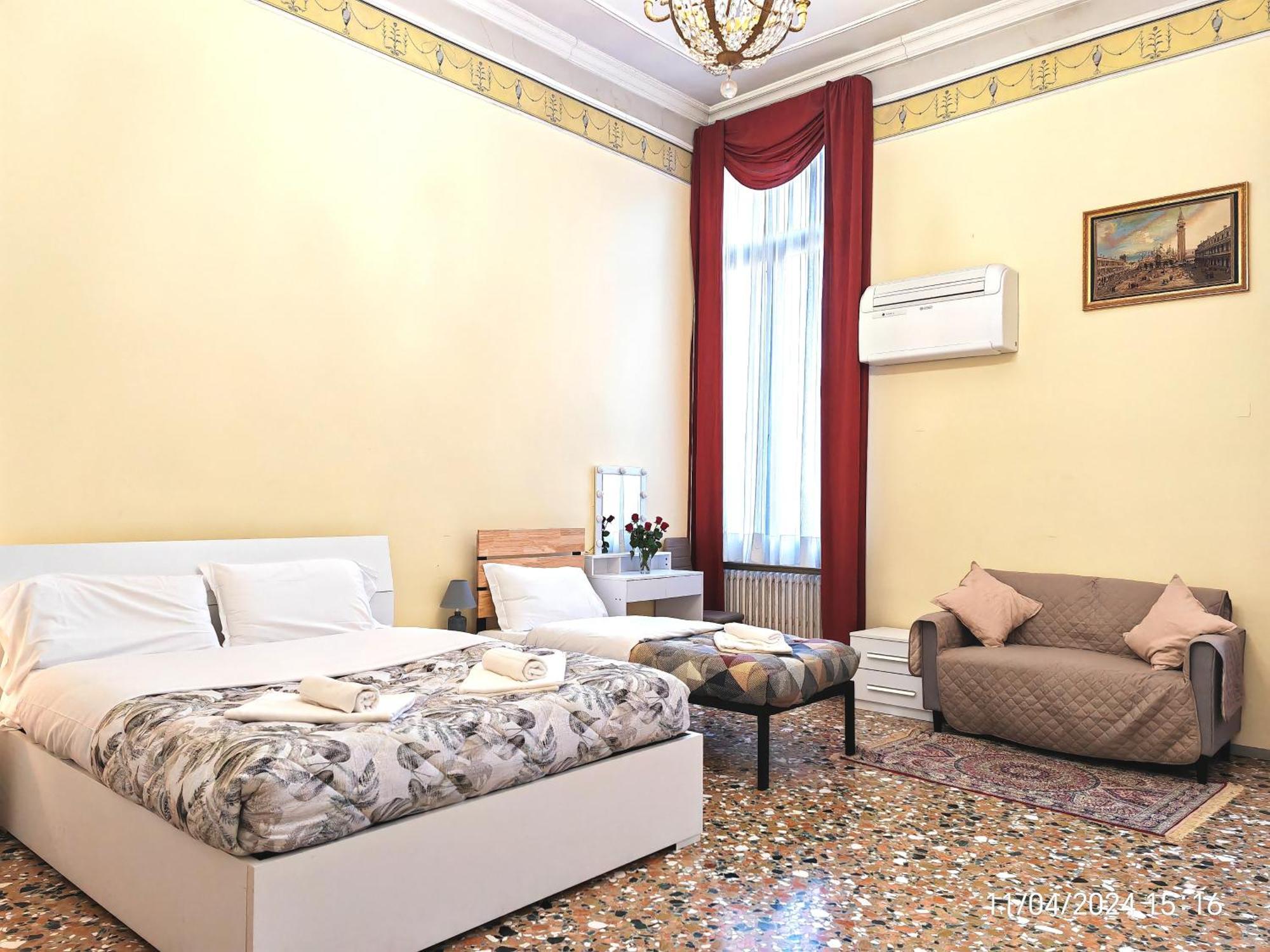 Venice Tourist House Экстерьер фото